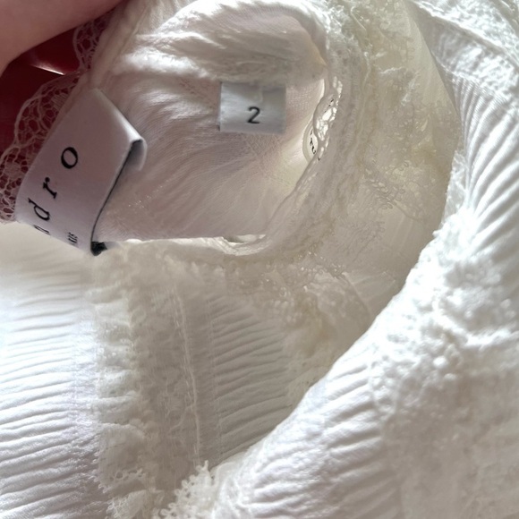 Sandro white viscose textured tuxedo style long sleeve women’s top size 2 - Picture 9 of 14